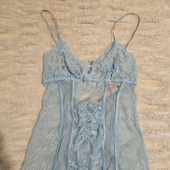 Victoria's Secret Blue Lace Garter Slip XS - Picture 2 of 7